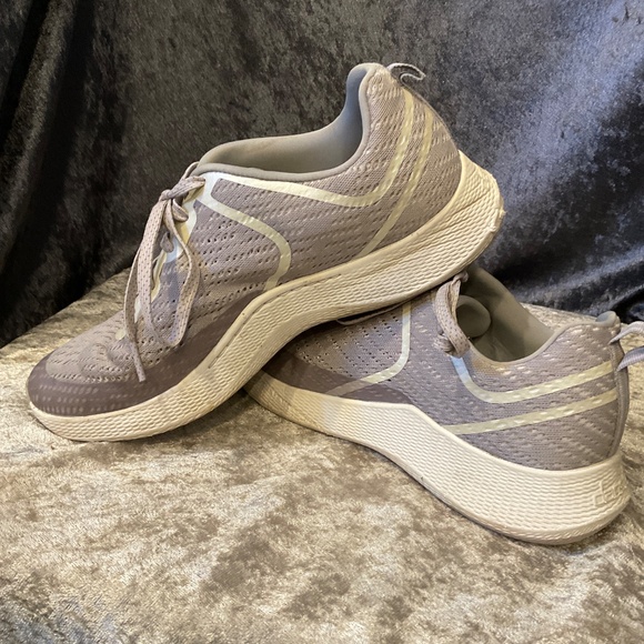 Dansko Purple Sneakers, Size 38 (7.5) - Picture 2 of 5